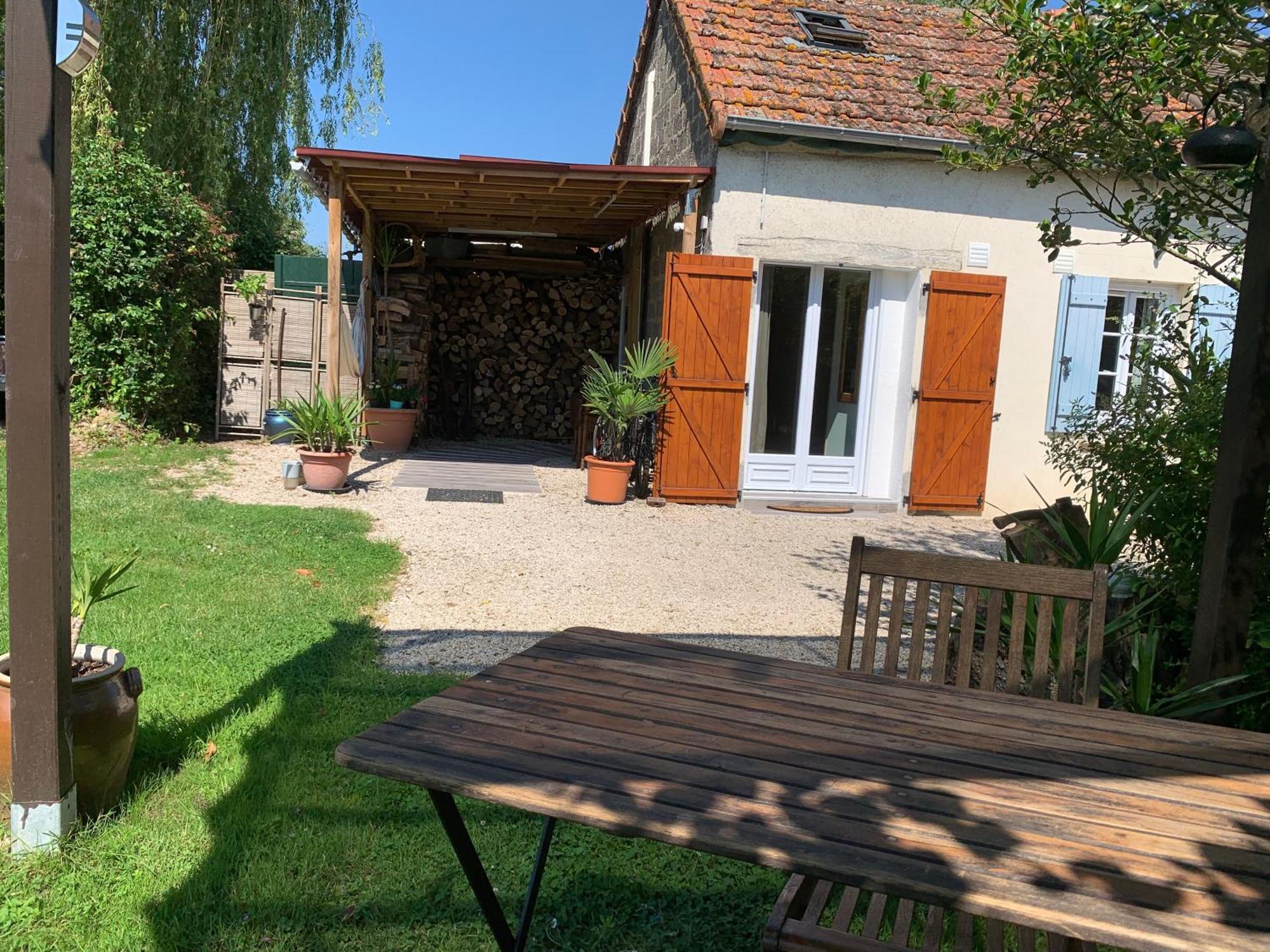 Studio A 15Mn De Beaune Saint-Loup-Geanges Exterior photo